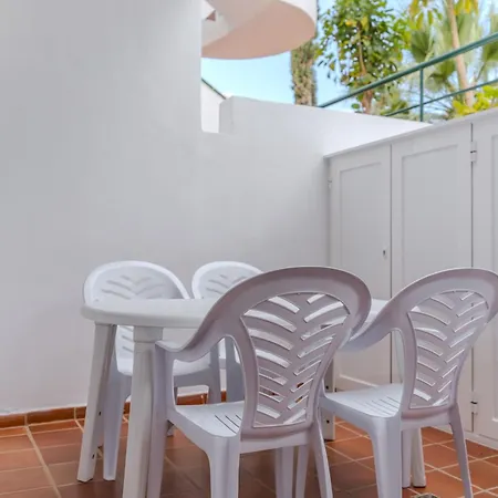 Victoria Court 2 Pool Апартаменты