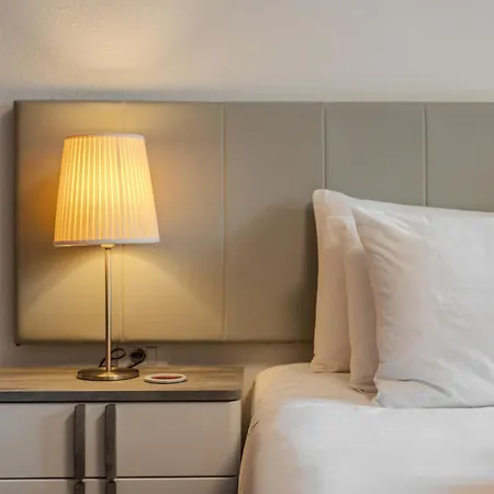 Victoria Court 2 Pool Лос Кристианос