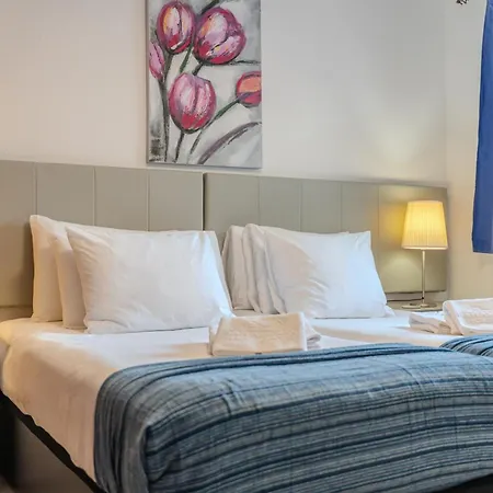 Victoria Court 2 Pool Apartamento *