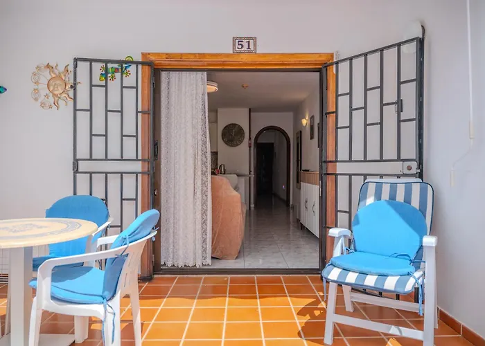 Victoria Court 2 Pool * 洛斯克里斯蒂亚诺斯