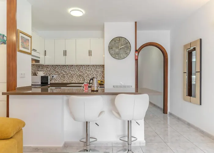 Victoria Court 2 Pool