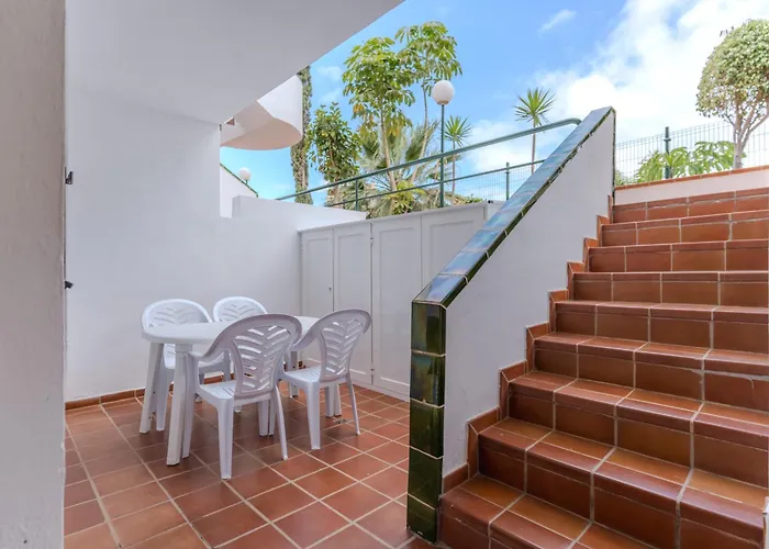 Victoria Court 2 Pool 公寓